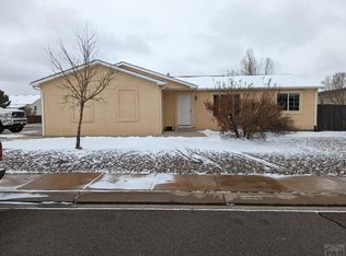 2228 Settlers Dr, Pueblo, CO 81008