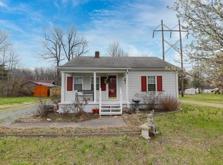 310 Oaks Rd, Paducah, KY 42003