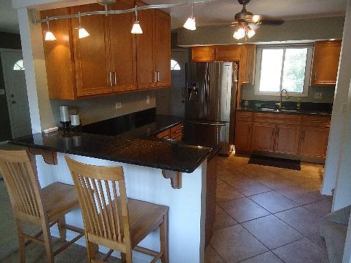 5th image of 2306 S Daniel Lewis Dr