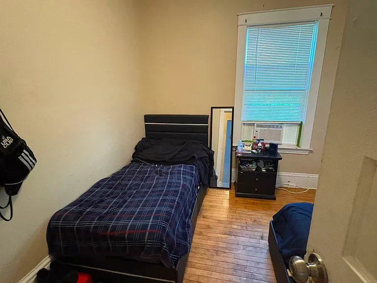 2709 Portland Ave #1 — Photo 17