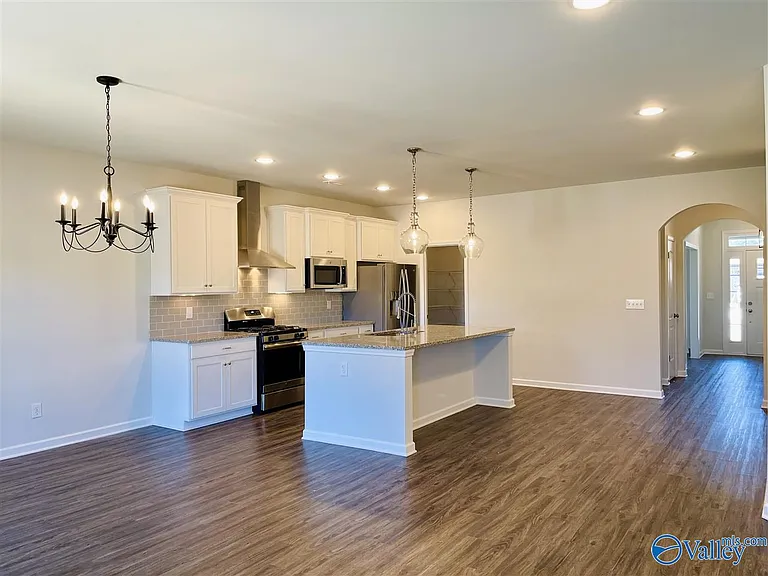 7305 Kendama Ct — Photo 13