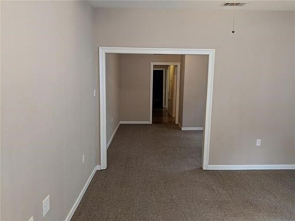 4th image of 4508 Banks St