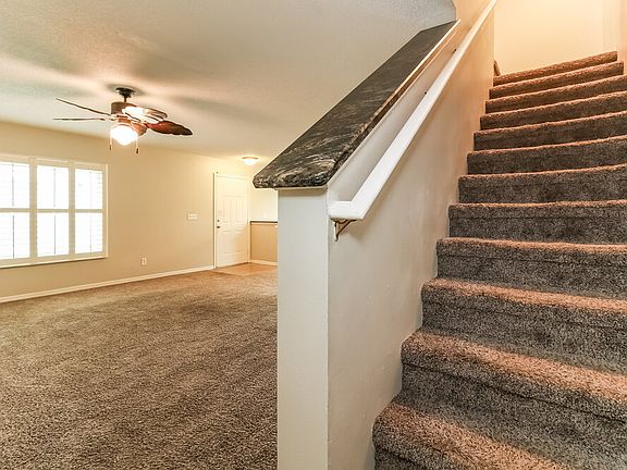 5th image of 7131 Waterside Dr