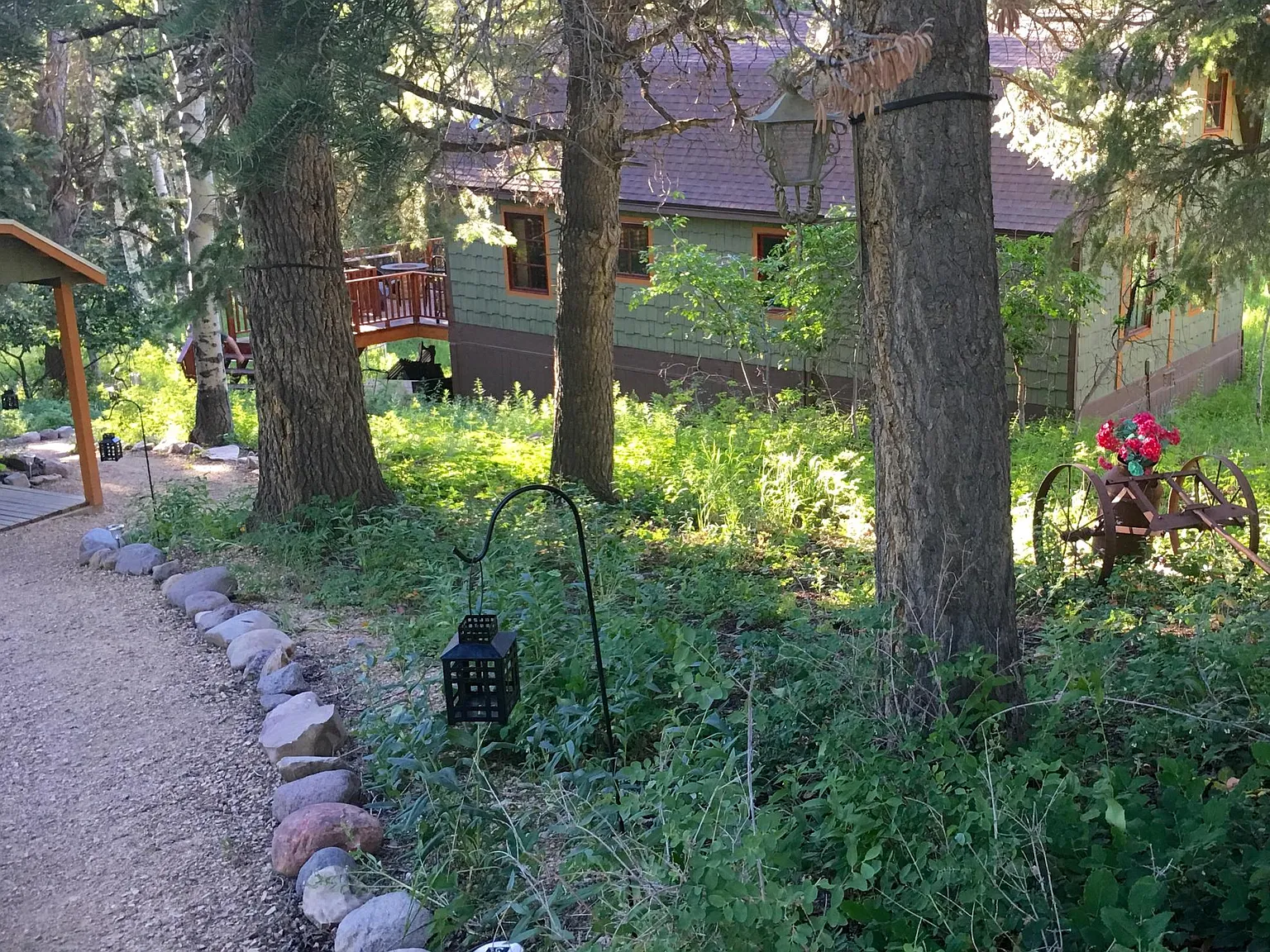 2 bed, 1.5 bath, 1800 sqft, $2,750 — Photo 2