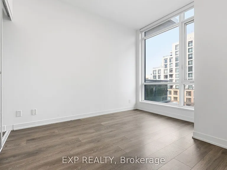 7950 Bathurst St #625 — Photo 13