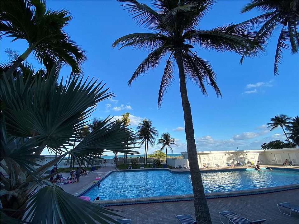 1st image of 6347 Collins Ave #631B