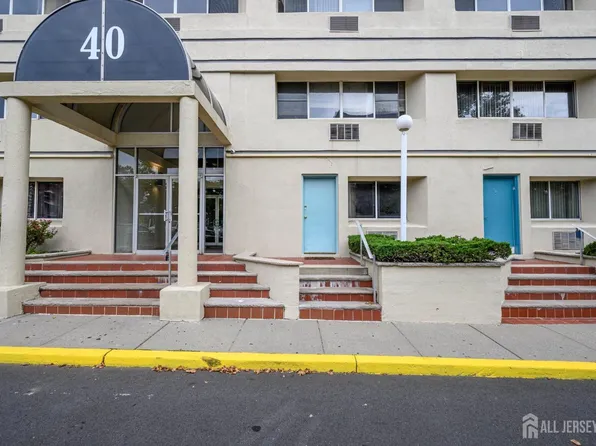 40 Fayette St APT 11, Perth Amboy, NJ 08861
