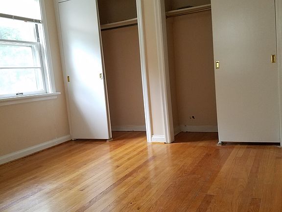 4th image of 7546 Drexel Dr