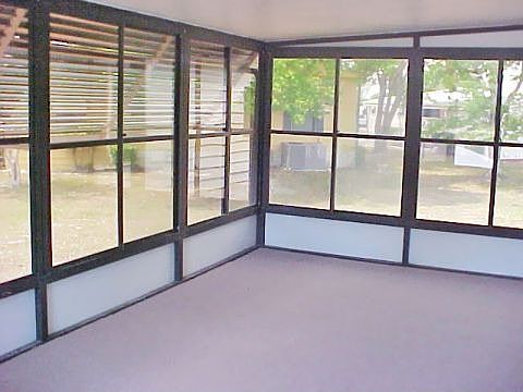 3rd image of 716 Phoenix Ln