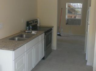 117 8th Ave S #B, Jacksonville Beach, FL 32250