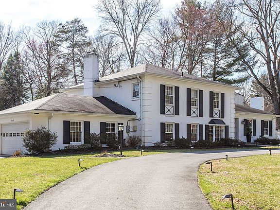 2nd image of 7510 Shadywood Rd