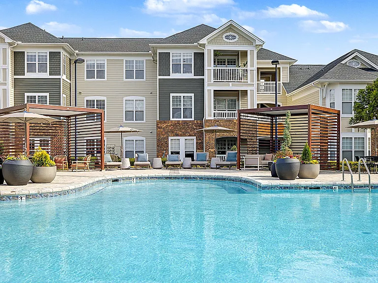 The Reserve at Meadowmont Apartments and Townhomes — Photo 16