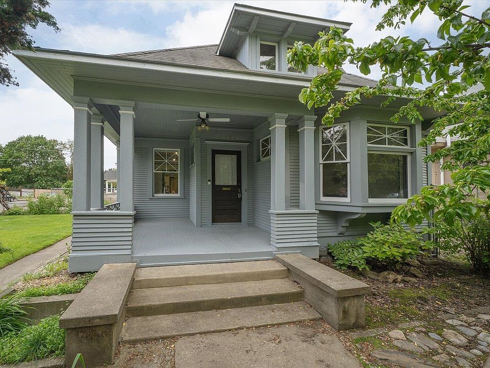 1st image of 1303 W Spofford Ave