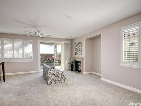 4th image of 2163 Ryedale Ln