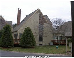 1st image of 3 Dogwood Ct