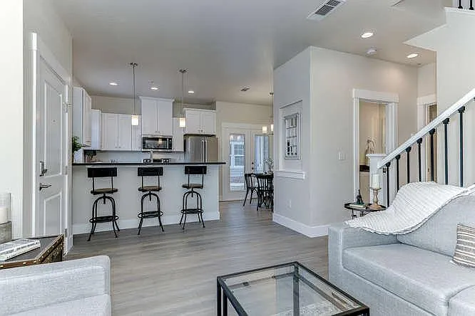 Cedar Crossing Luxury Townhomes — Photo 69