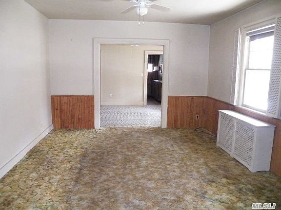2nd image of 1955 Bergen St