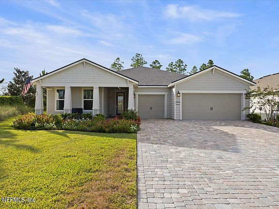 3rd image of 262 CATTAIL BAY Drive