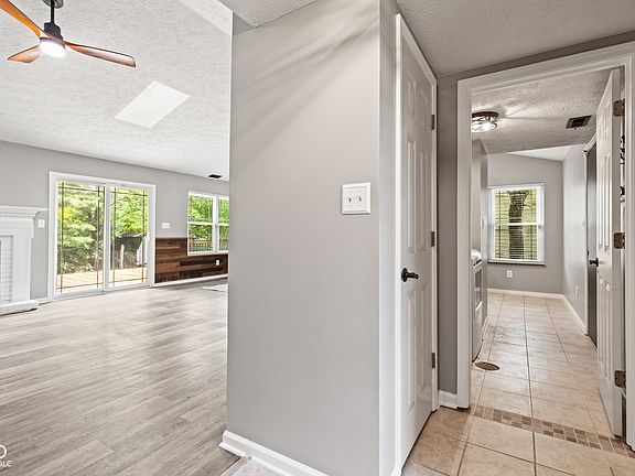 5th image of 11218 Baycreek Dr