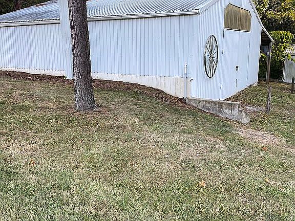2nd image of 17848 Stewart Dr