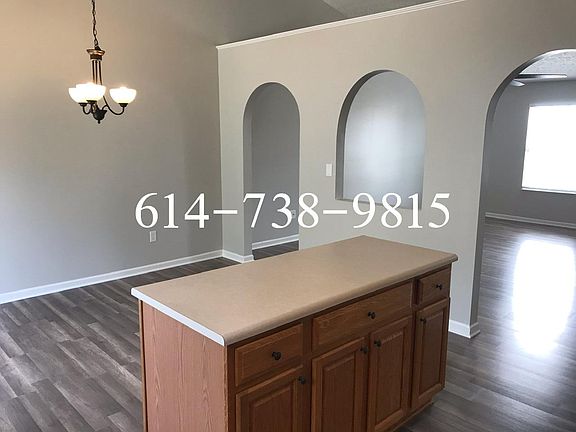 Dining area with island