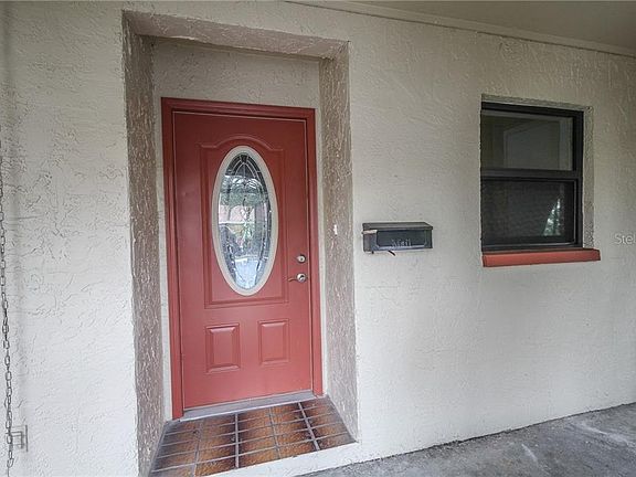 3rd image of 6330 Bonnie Bay Cir