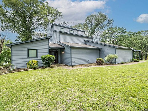2nd image of 8183 E Lake Dr