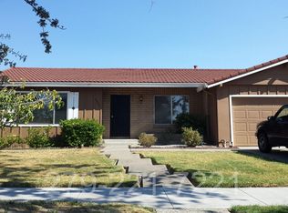 6895 Riverside Blvd, Sacramento, CA 95831