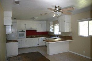 4th image of 3538 Sacramento Dr