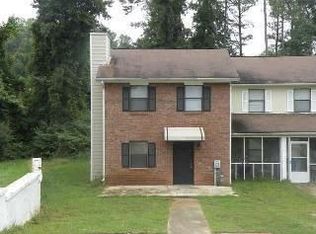 5736 Old Gordon Rd, Mableton, GA 30126