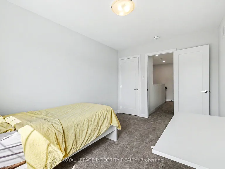 906 Lixnaw Ct — Photo 27
