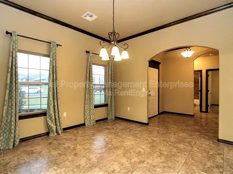 1661 Appaloosa Dr — Photo 7