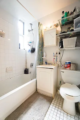 Rented by City Connections Realty | media 36