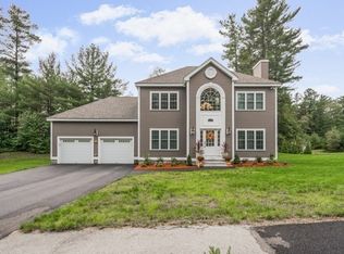 2 Lindsey Ln, Charlton, MA 01507