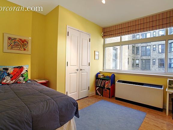 5th image of 272 W 107th St APT 15D