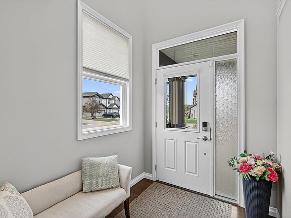 3rd image of 22131 95th Ave NW