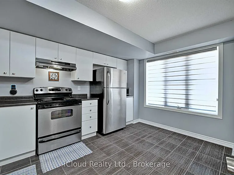 1380 Costigan Rd #121 — Photo 7
