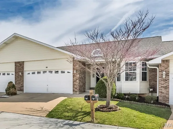 93 Rue De Paix Lake, Lake Saint Louis, MO 63367