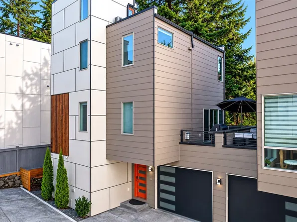 2331 48th Avenue SW #B, Seattle, WA 98116