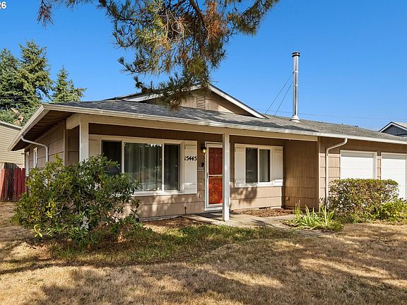 3rd image of 15445 SE Stephens Ct