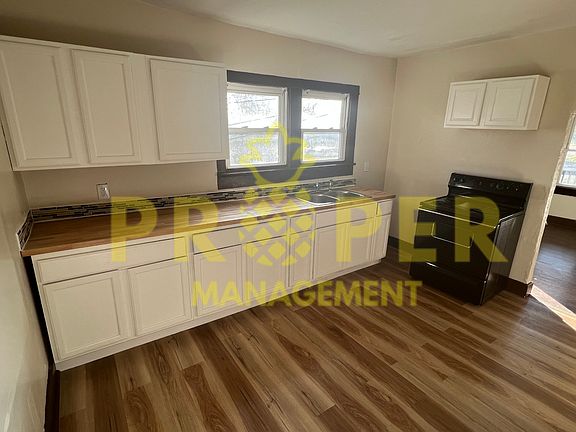 3rd image of 4623 Dayview Ave