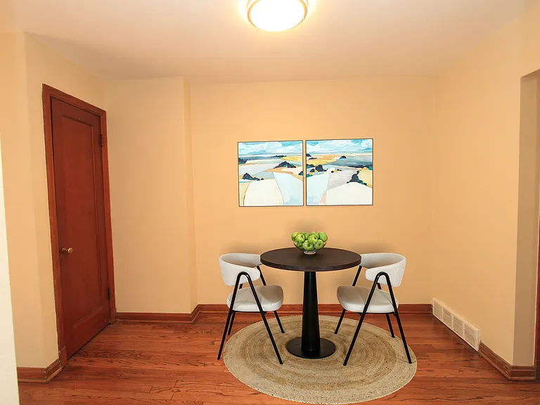 3615 Jamieson Ave #1N — Photo 9
