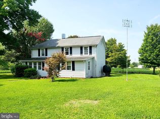 5896 Newland Rd, Warsaw, VA 22572