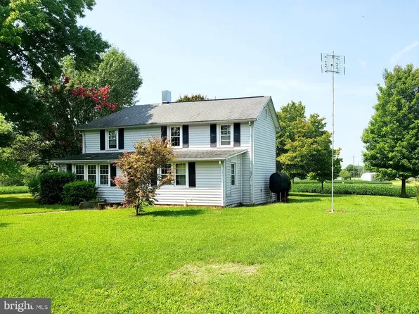 5896 Newland Rd, Warsaw, VA 22572