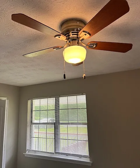 8 Melissa Cir — Photo 12