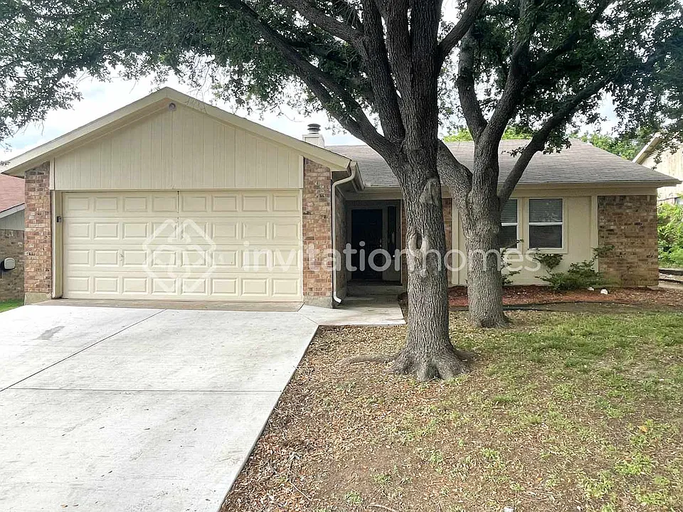 6649 Parkwood Dr