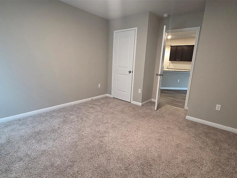 137 Arrowhead Vine St — Photo 17