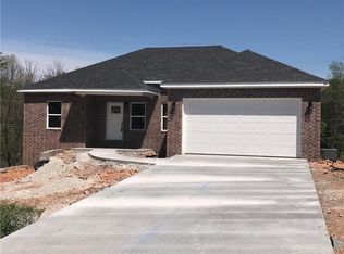 3 Queensferry Dr, Bella Vista, AR 72715