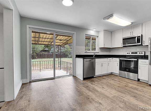 Kitchen and dining area
