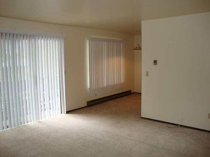 2nd image of 403 W Mansfield Ave APT 2